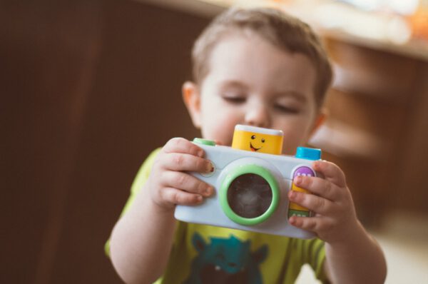 Najlepsza zabawka aparat fotograficzny dla dzieci